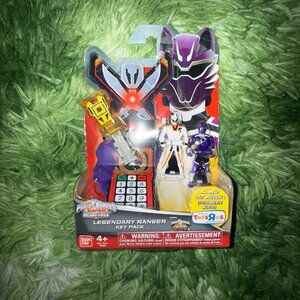 *NEW Bandai Power Rangers Super Megaforce Legendary Ranger Key (Jungle Fury B)